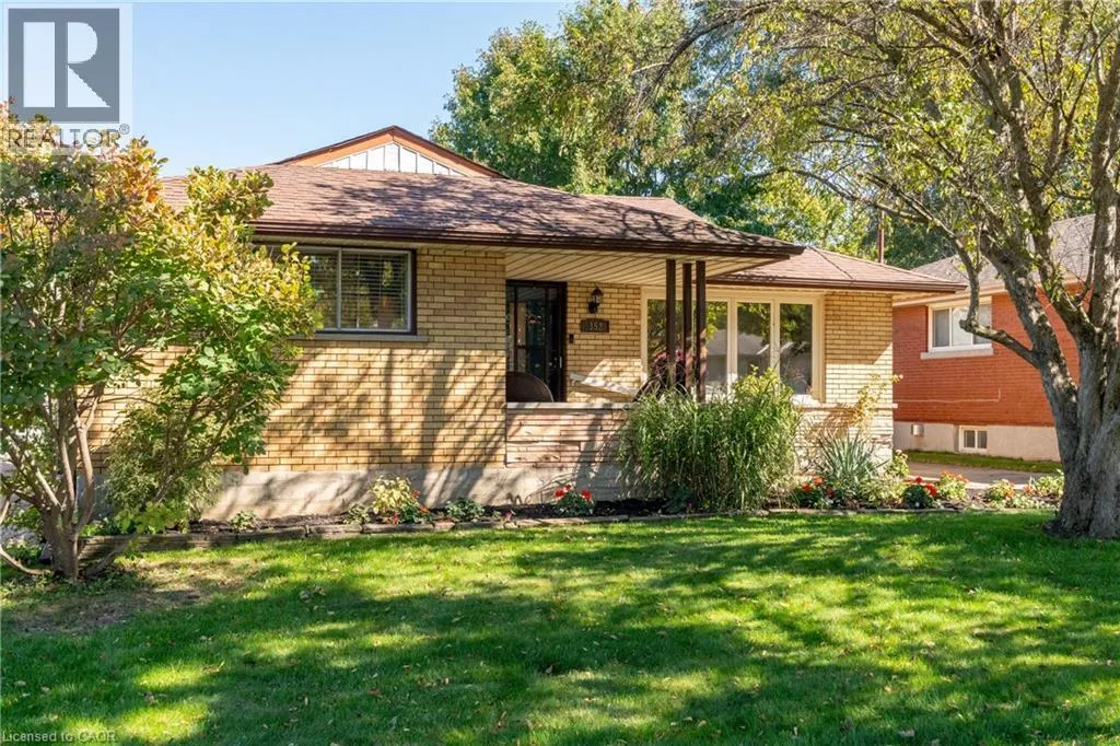 352 VANIER Drive