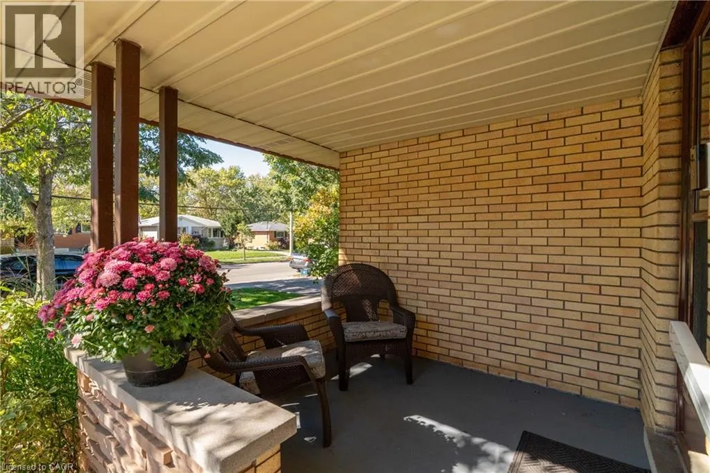 352 VANIER Drive