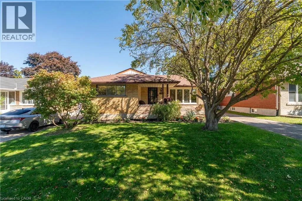 352 VANIER Drive