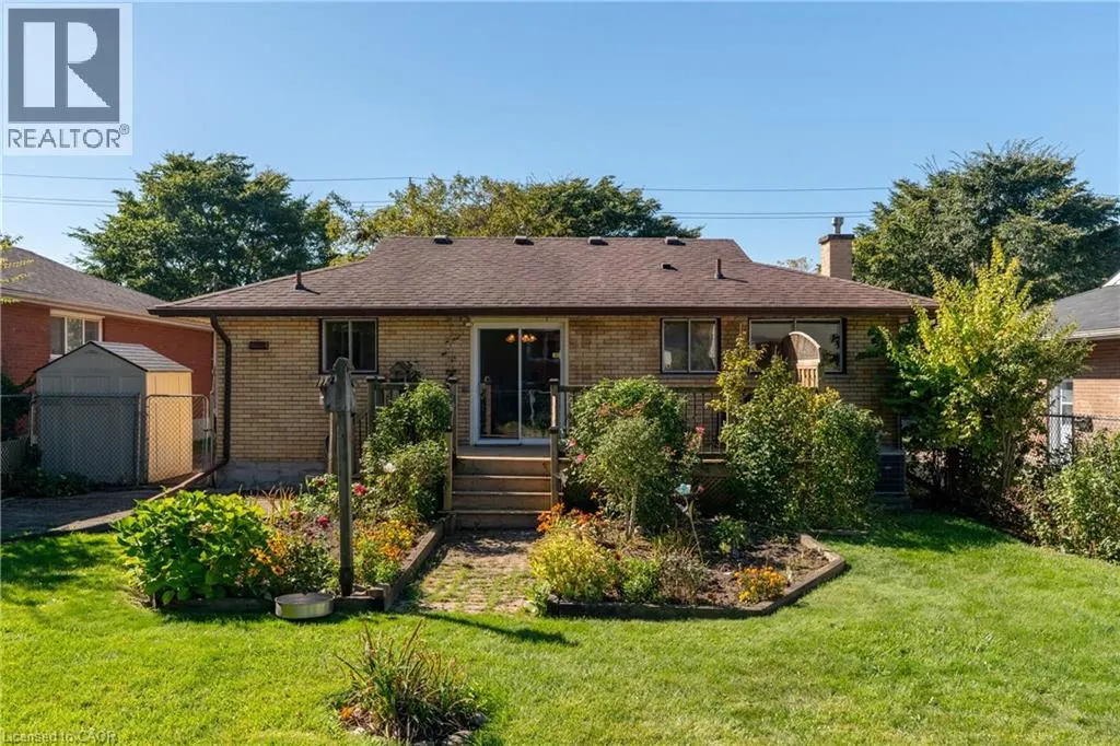 352 VANIER Drive
