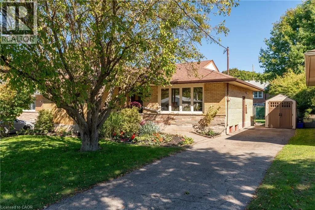 352 VANIER Drive