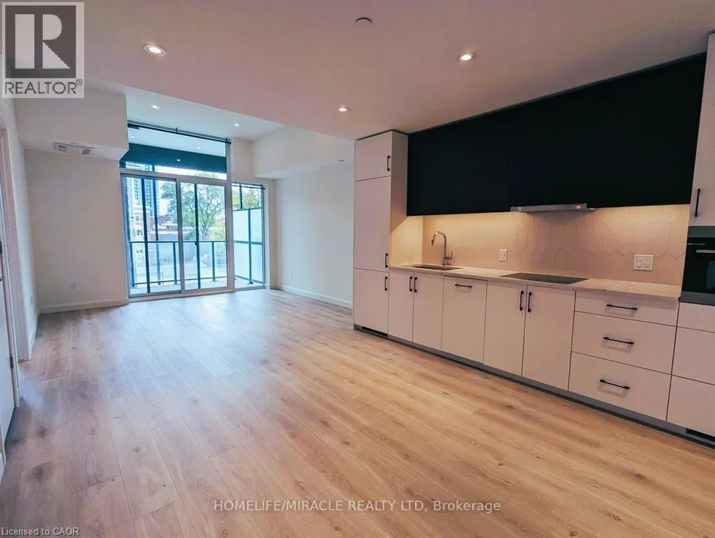 741 KING Street W Unit# 306, #306