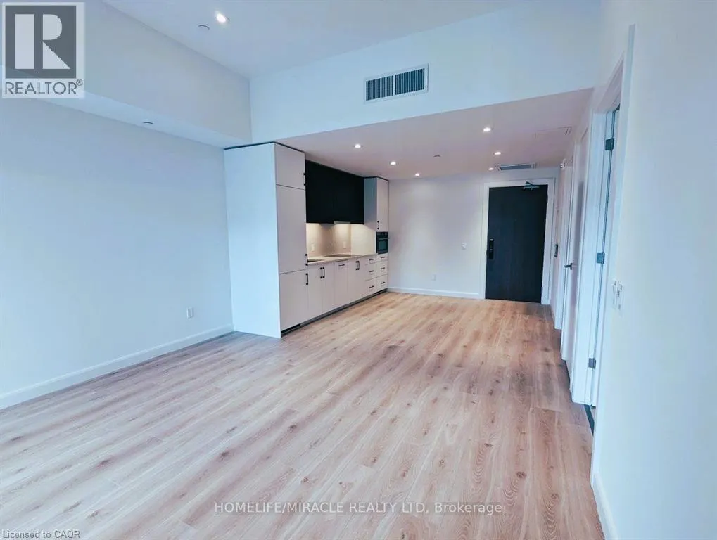 741 KING Street W Unit# 306, #306