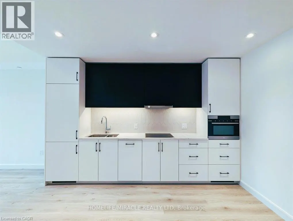 741 KING Street W Unit# 306, #306