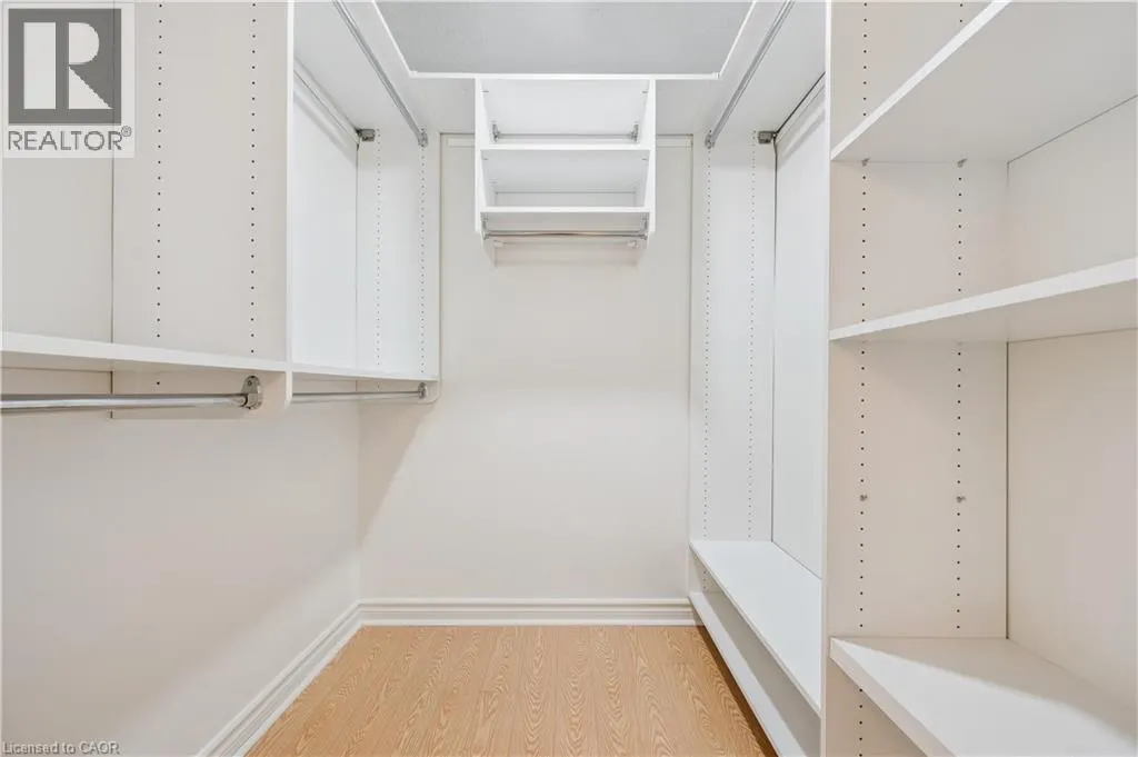 2121 LAKESHORE Road Unit# 401, #401