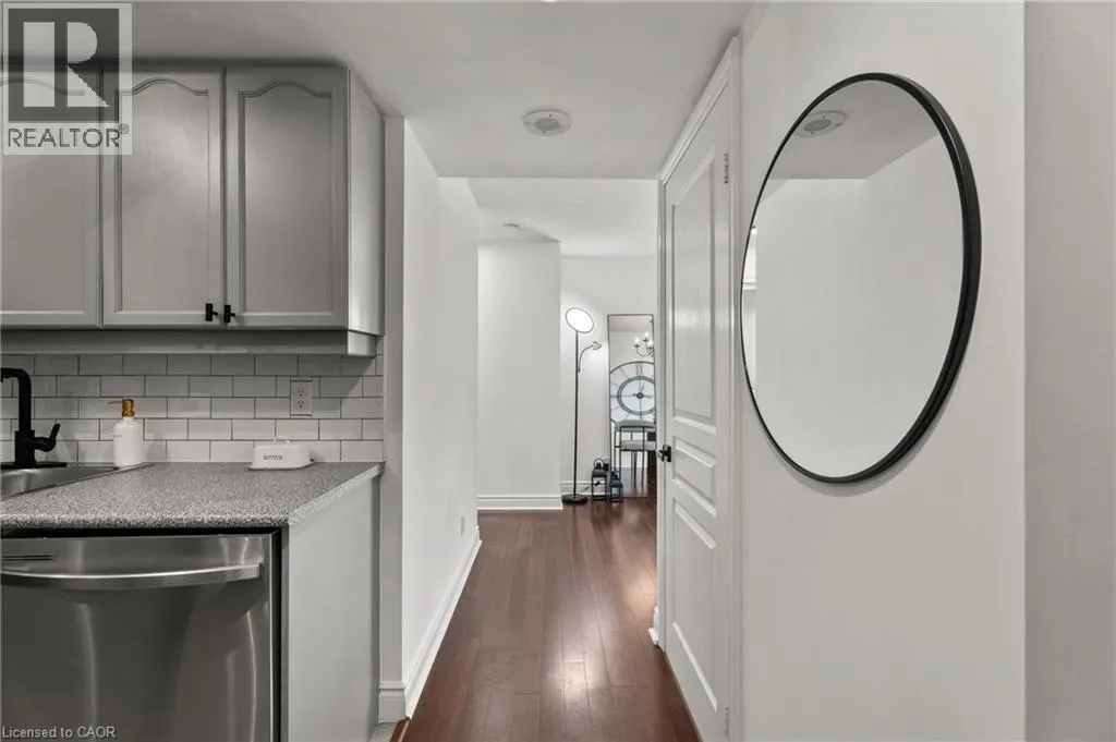 15 NORTHTOWN Way Unit# 1222, #1222