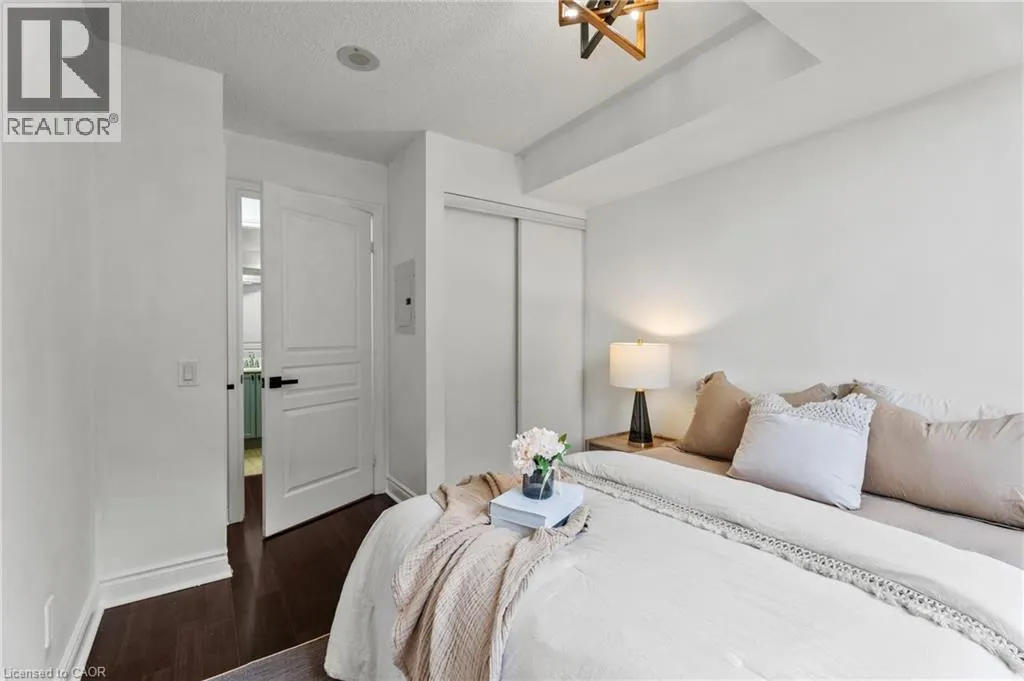 15 NORTHTOWN Way Unit# 1222, #1222