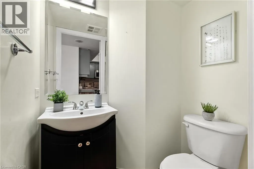 15 NORTHTOWN Way Unit# 1222, #1222