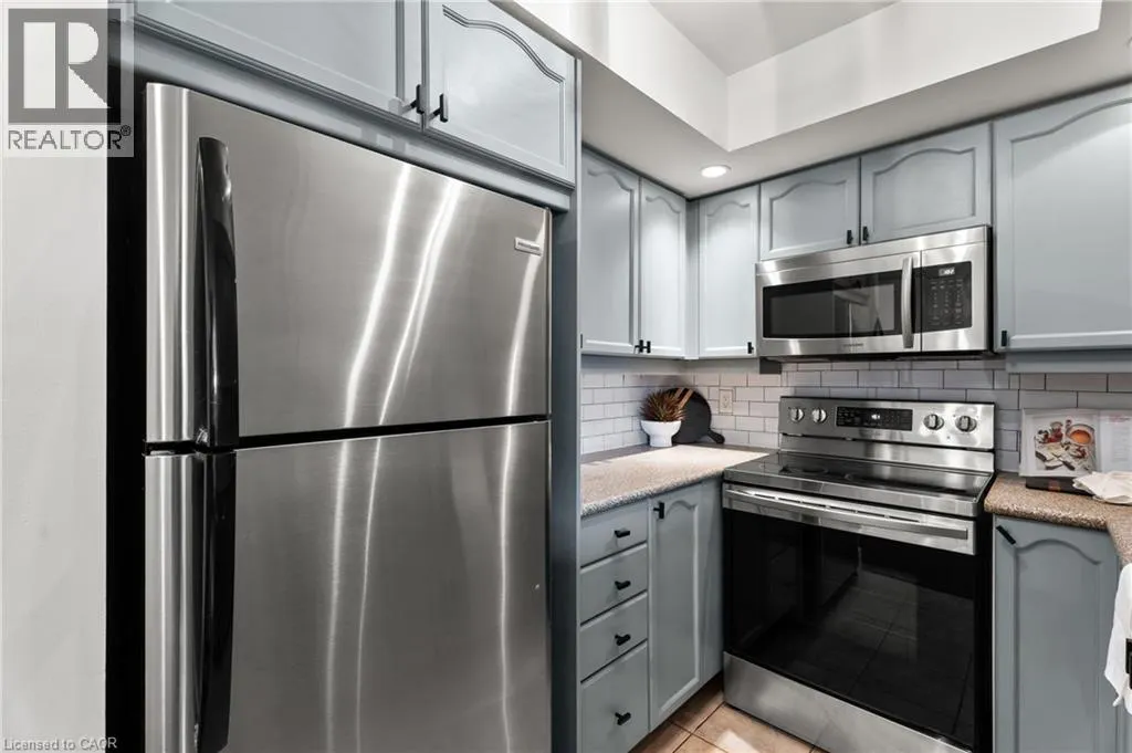 15 NORTHTOWN Way Unit# 1222, #1222