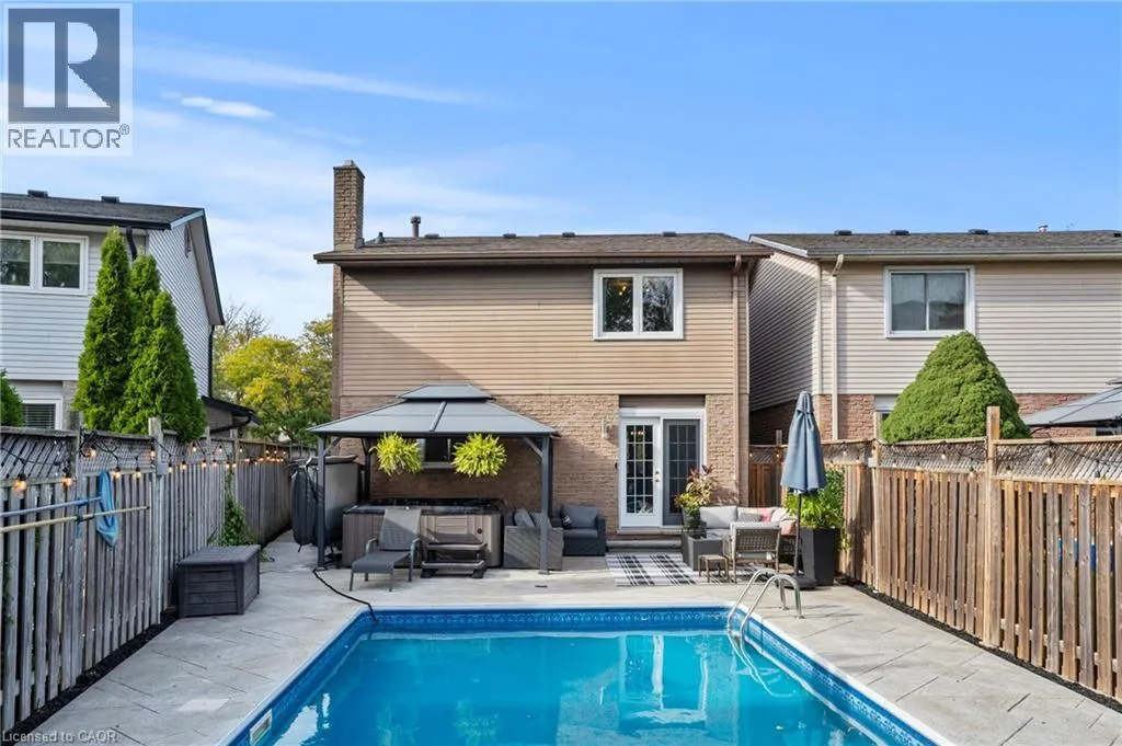 95 MEMORIAL Avenue
