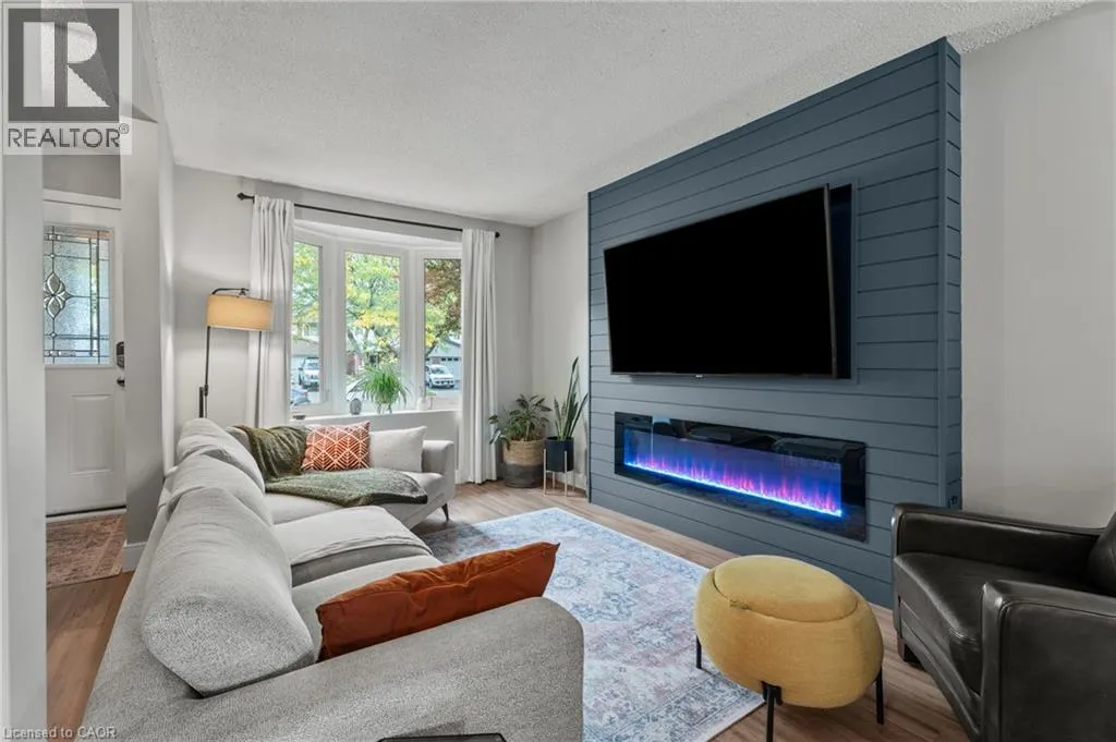95 MEMORIAL Avenue