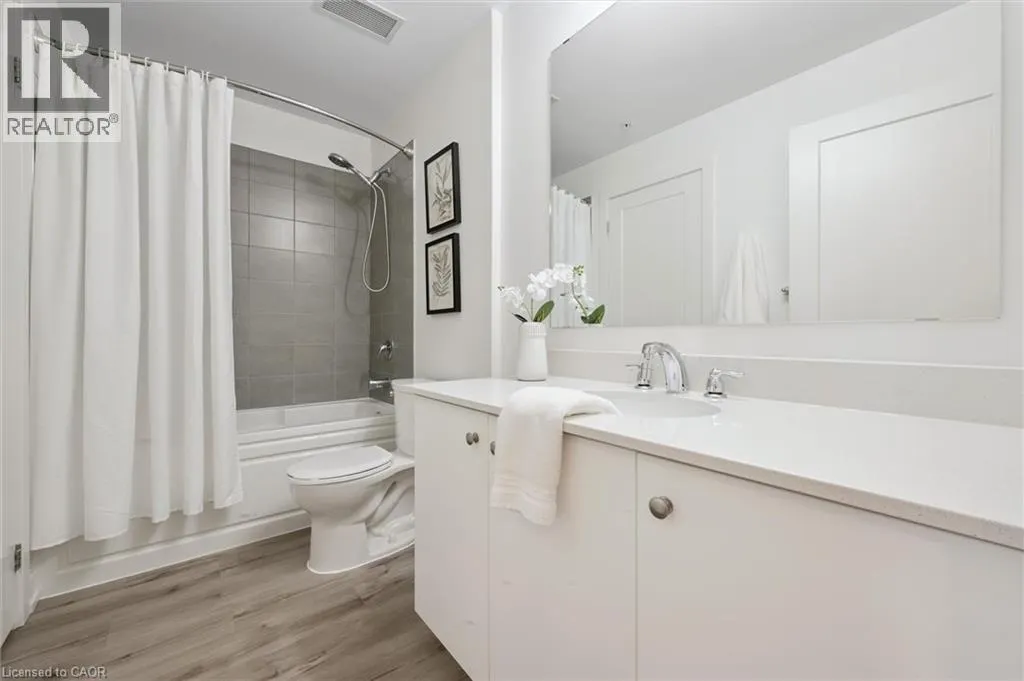 251 NORTHFIELD Drive E Unit# 516, #516