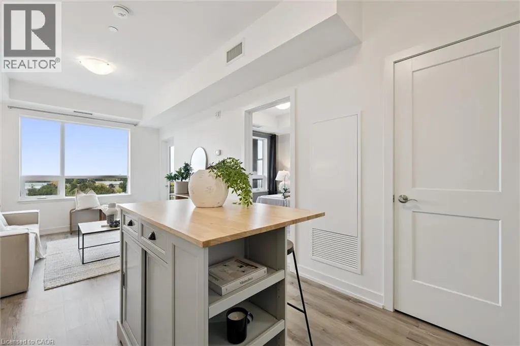 251 NORTHFIELD Drive E Unit# 516, #516