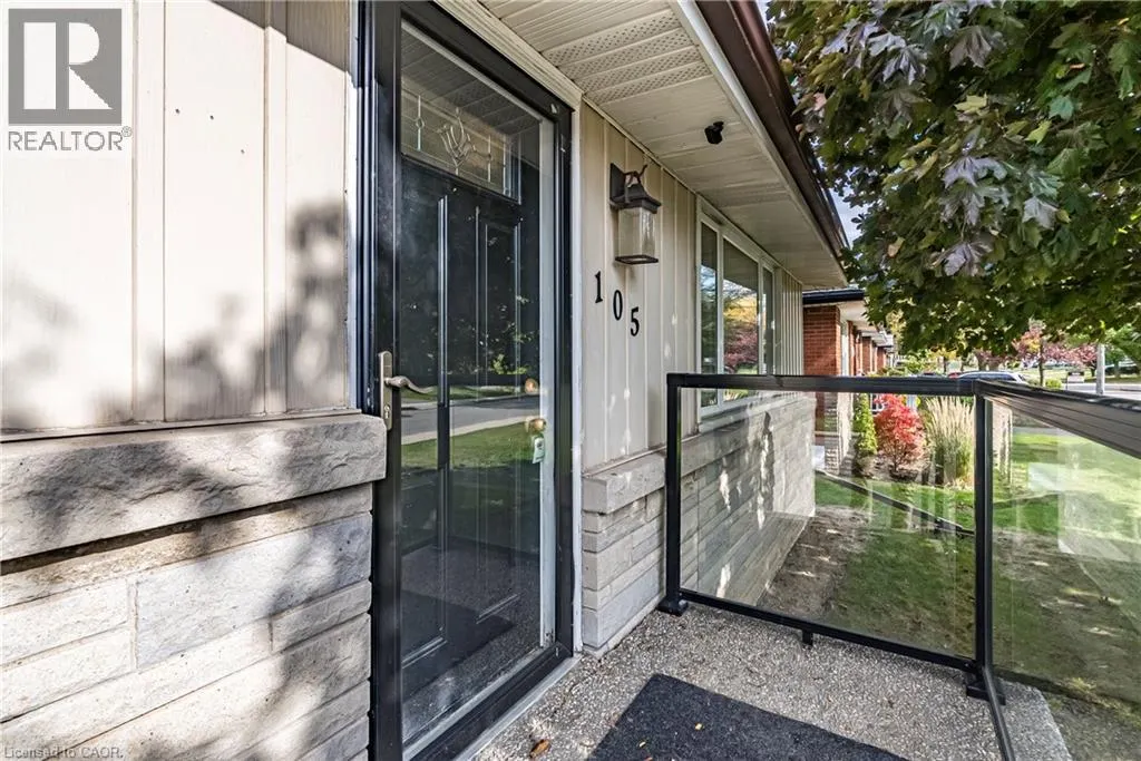 105 MCELROY Road E