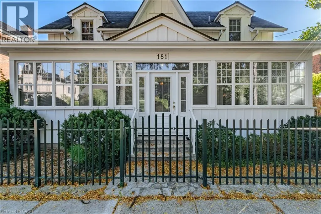 181 TALBOT Street S