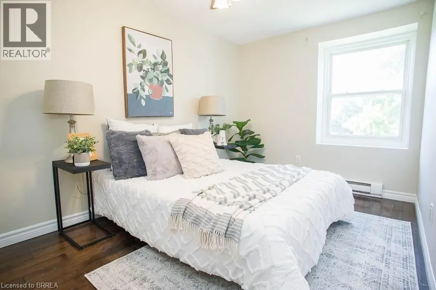 24 COACHWOOD Road Unit# 5, #5