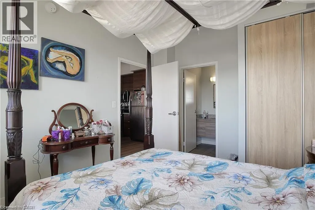 318 SPRUCE Street Unit# 1501, #1501