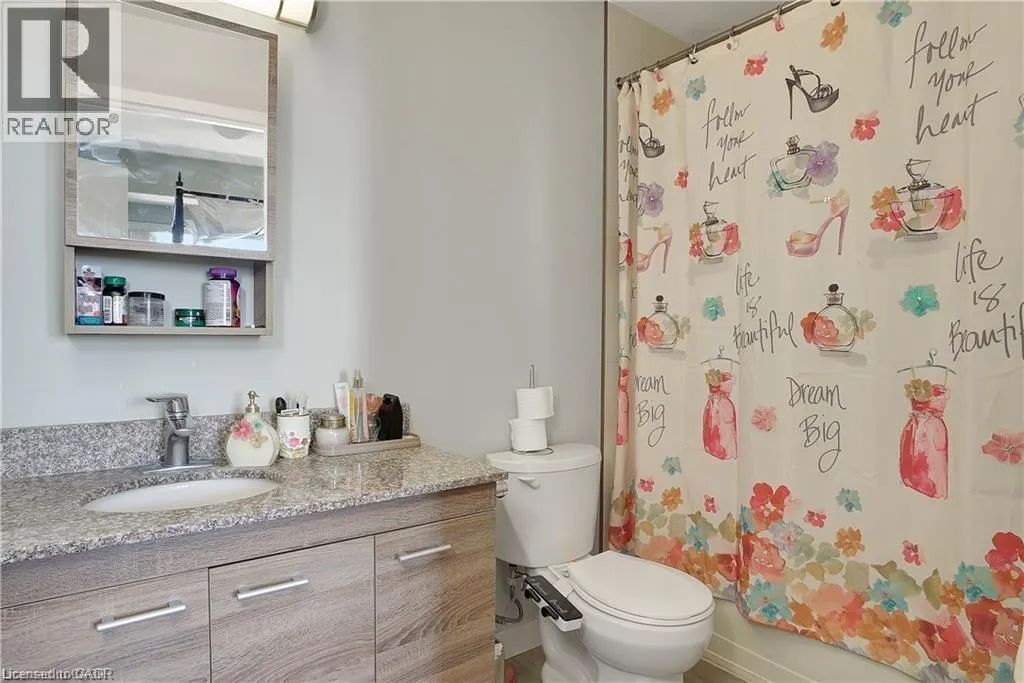 318 SPRUCE Street Unit# 1501, #1501