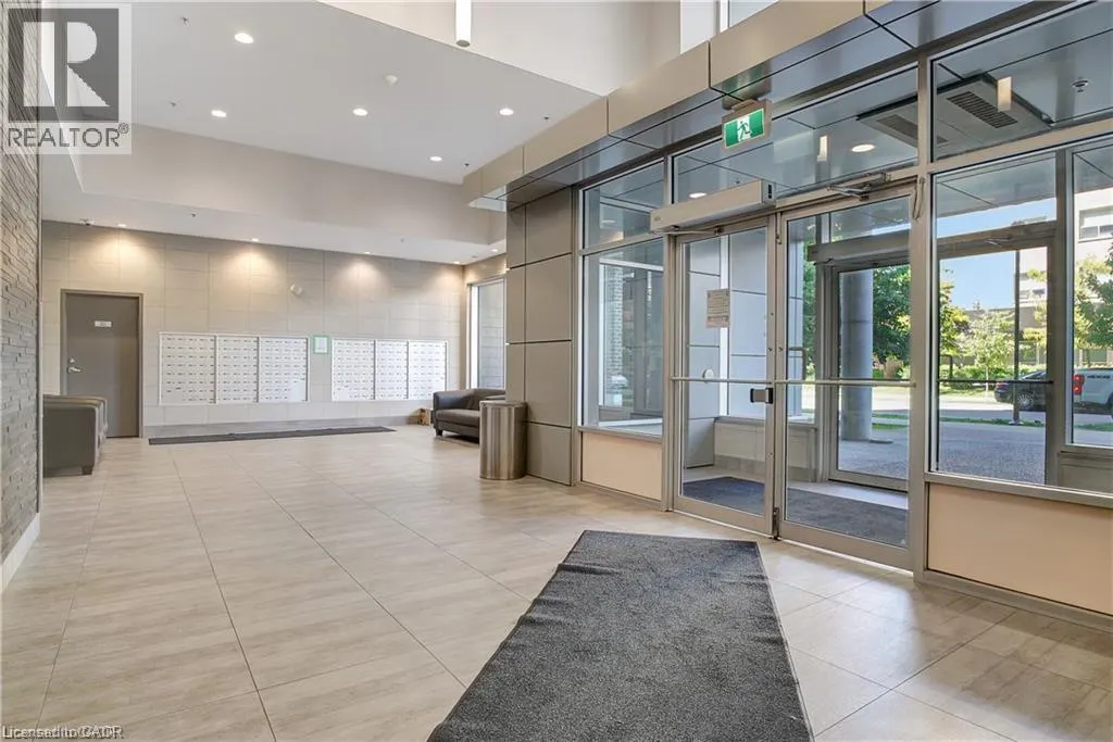 318 SPRUCE Street Unit# 1501, #1501