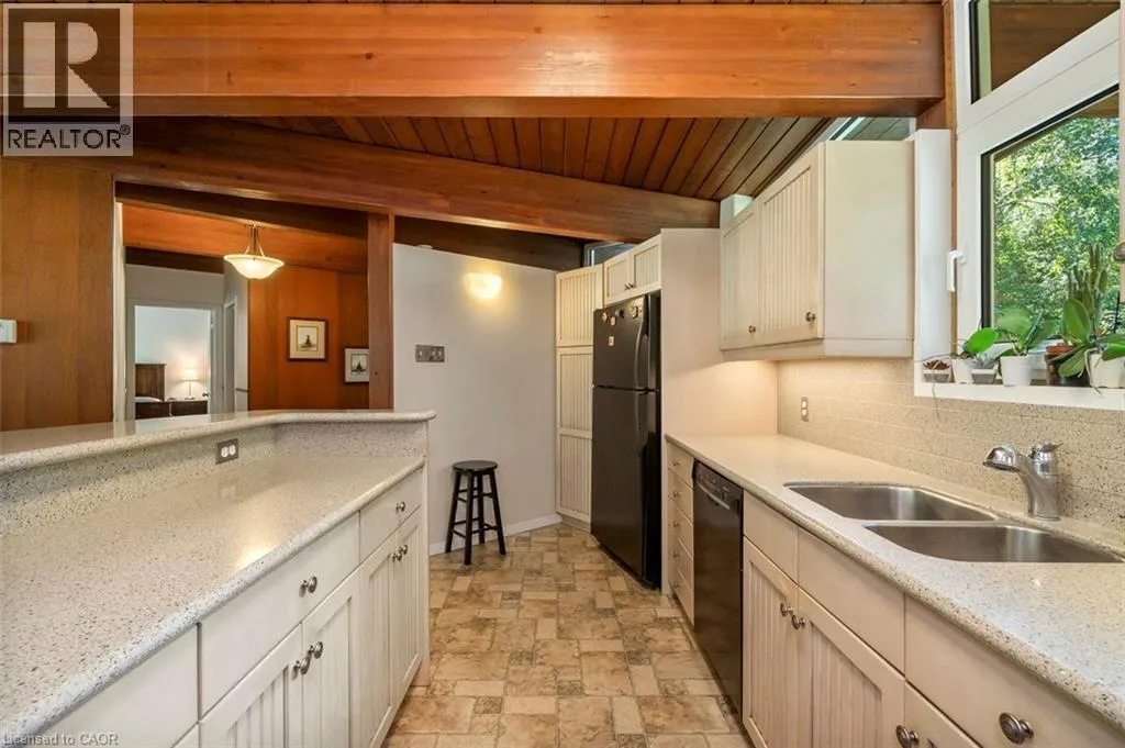 1441 MINERAL SPRINGS Road