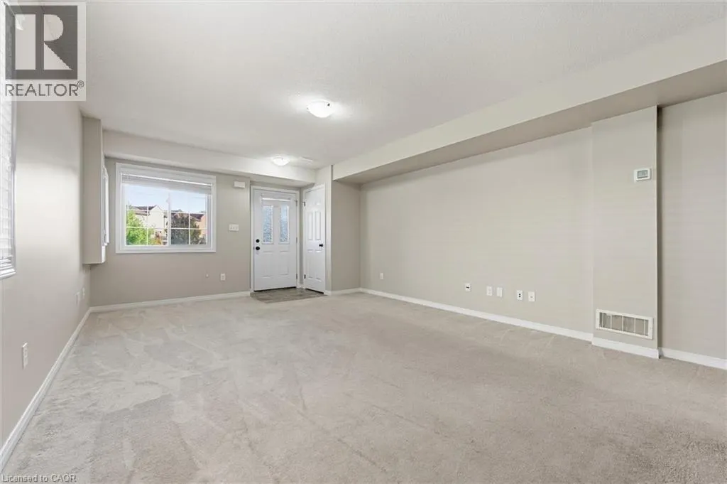 35 MOUNTFORD Drive Unit# 35, #35