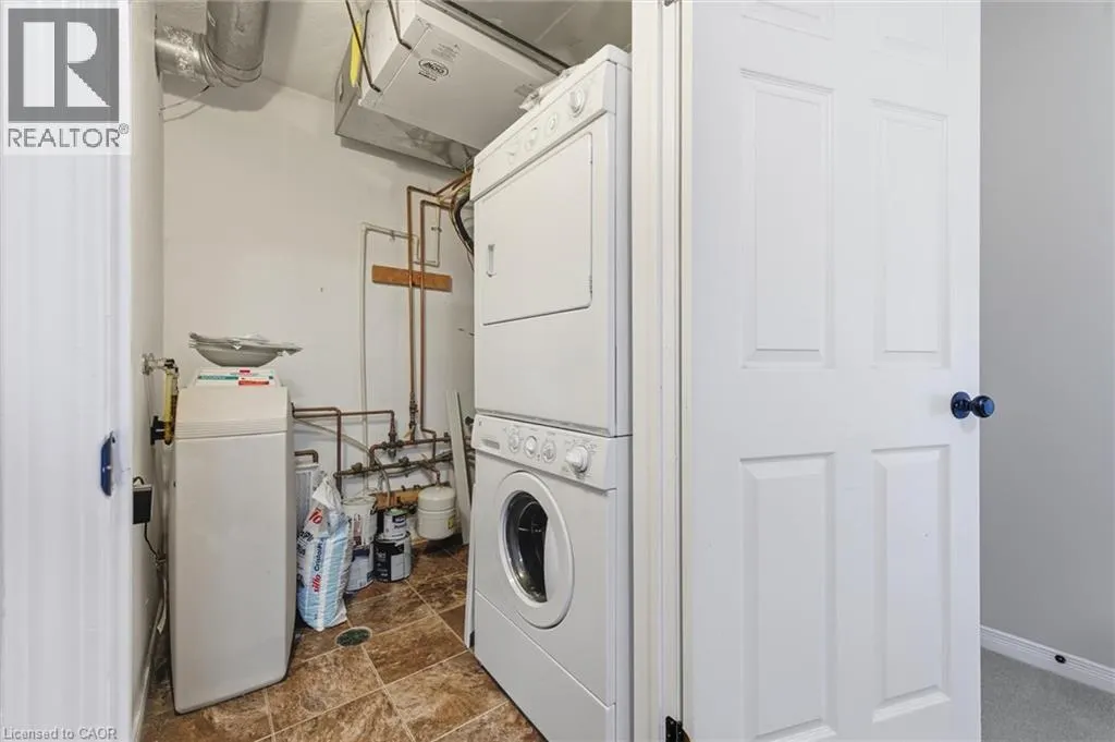 35 MOUNTFORD Drive Unit# 35, #35