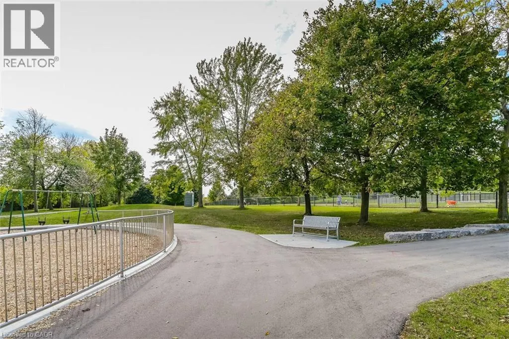 35 MOUNTFORD Drive Unit# 35, #35