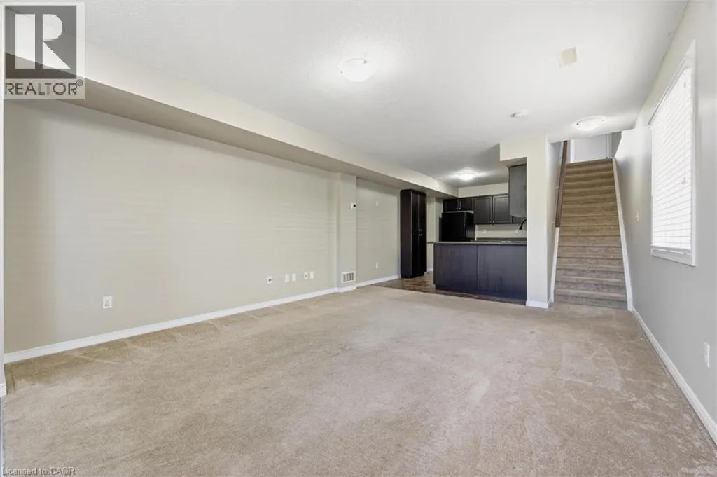35 MOUNTFORD Drive Unit# 35, #35