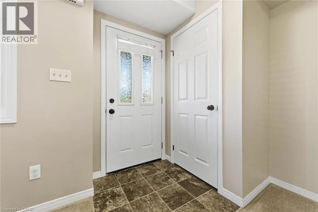 35 MOUNTFORD Drive Unit# 35, #35