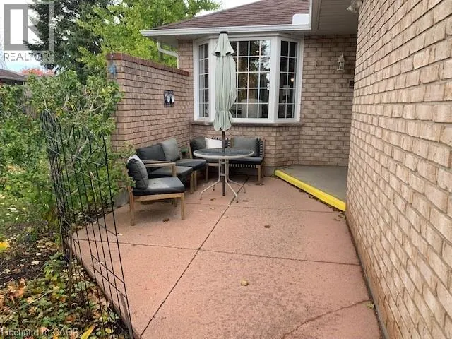 75 BEASLEY Crescent Unit# 14, #14