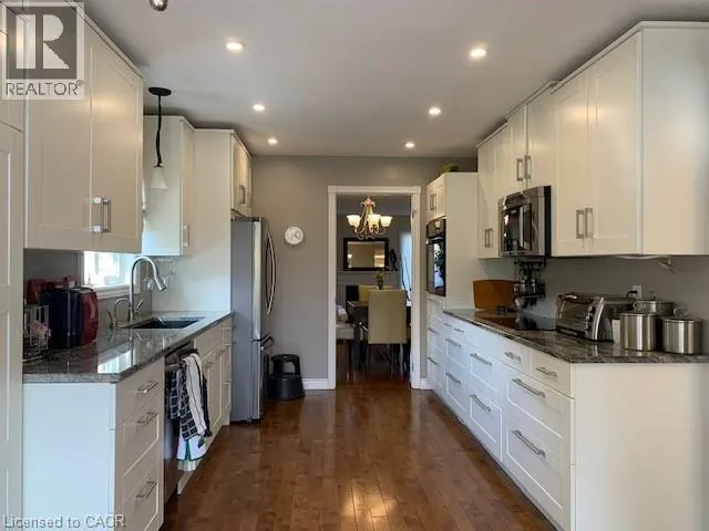 75 BEASLEY Crescent Unit# 14, #14
