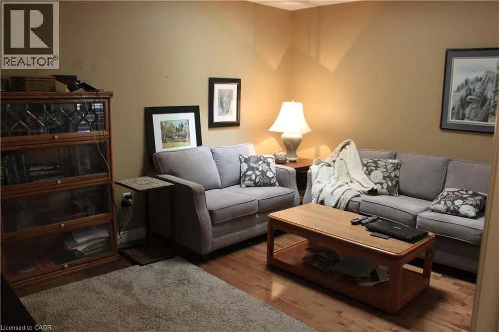 75 BEASLEY Crescent Unit# 14, #14
