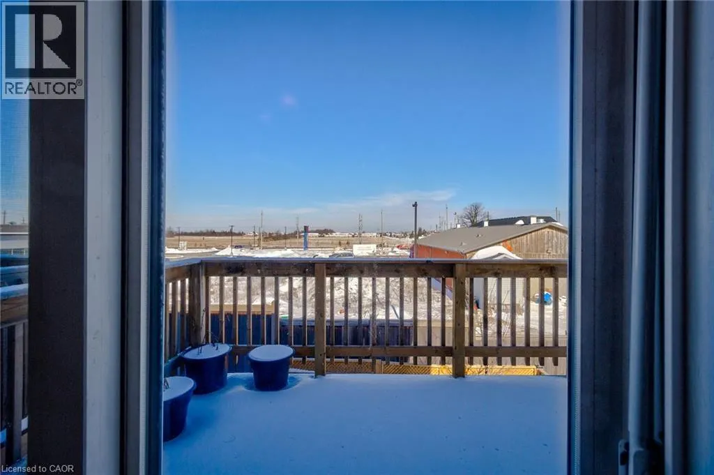 82 BLOOM Crescent