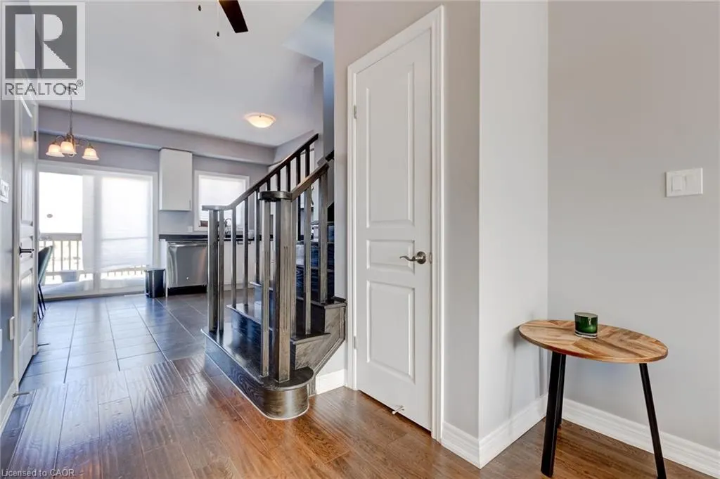 82 BLOOM Crescent