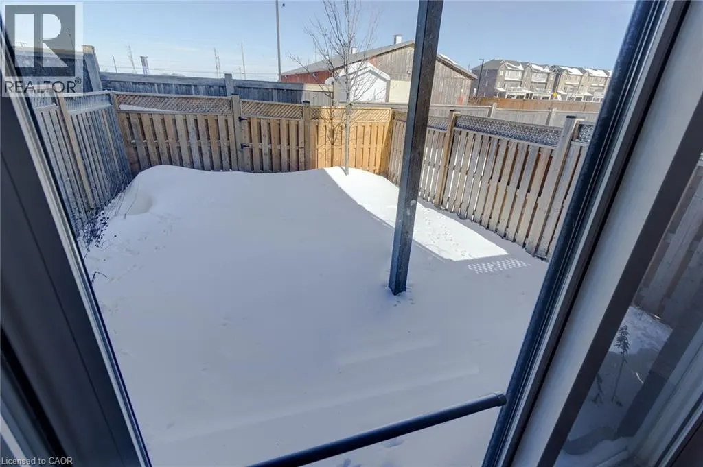 82 BLOOM Crescent