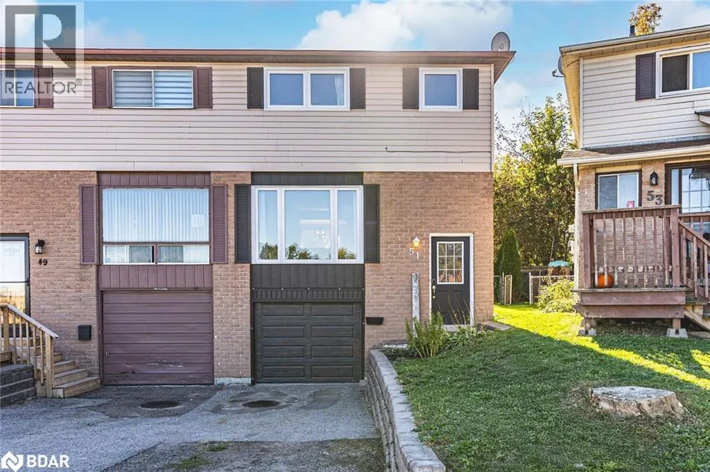51 ROBIN Court