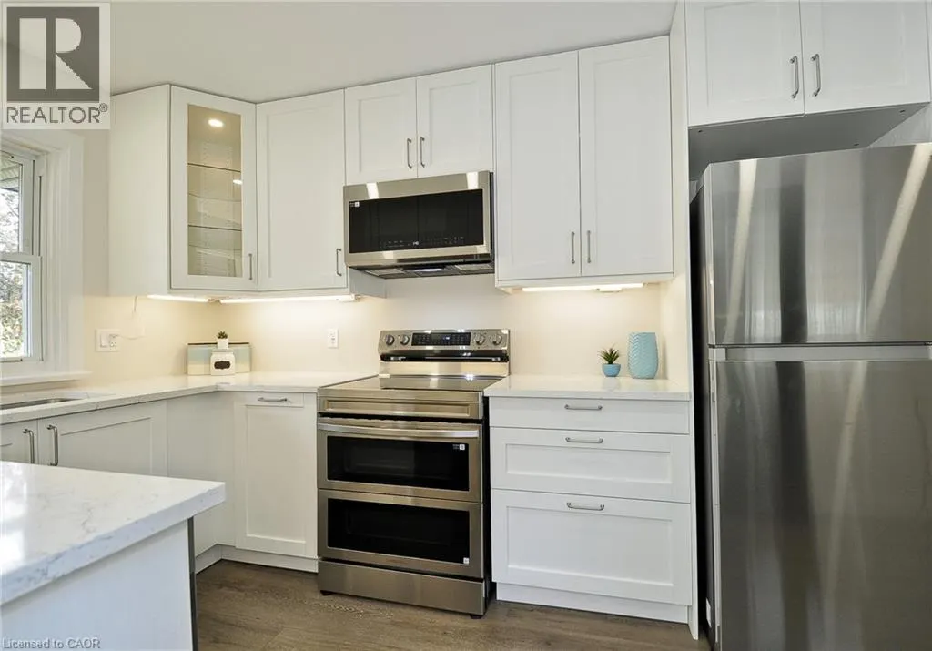 47 FOURTH Avenue