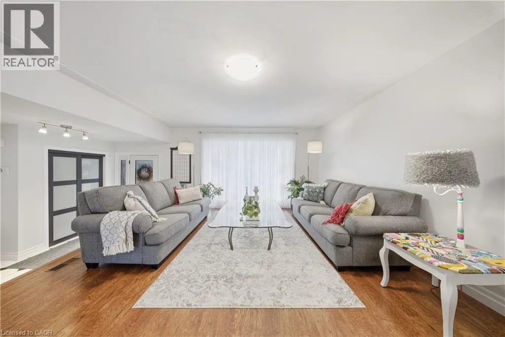 56 RAMBLEWOOD Way