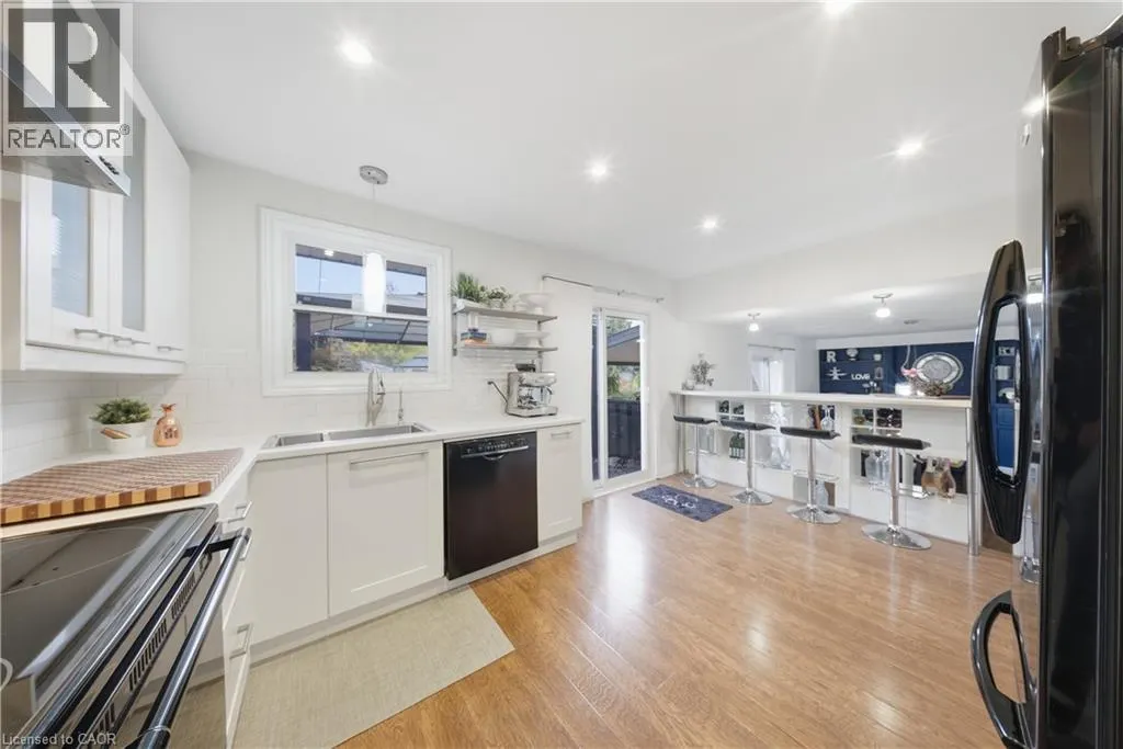 56 RAMBLEWOOD Way