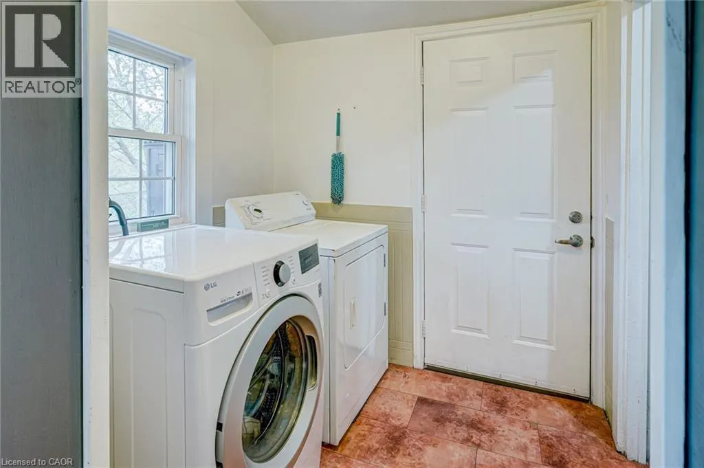 396 HUNTER Street W Unit# 2, #2