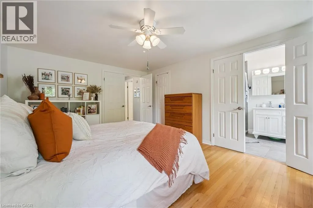 1 THORNHILL Drive