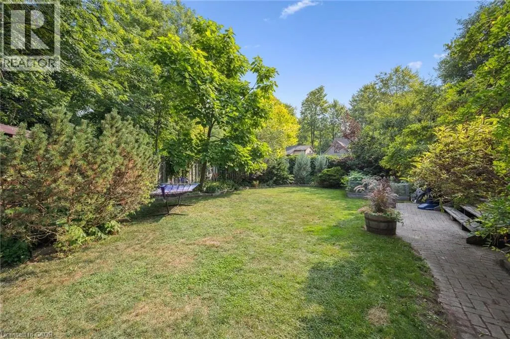 1 THORNHILL Drive