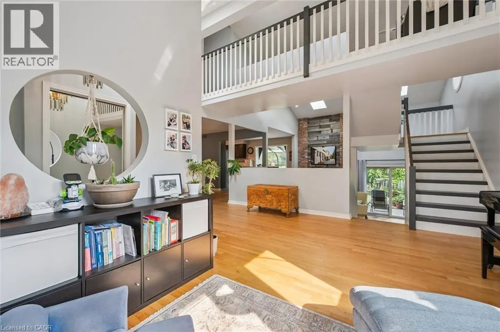 1 THORNHILL Drive