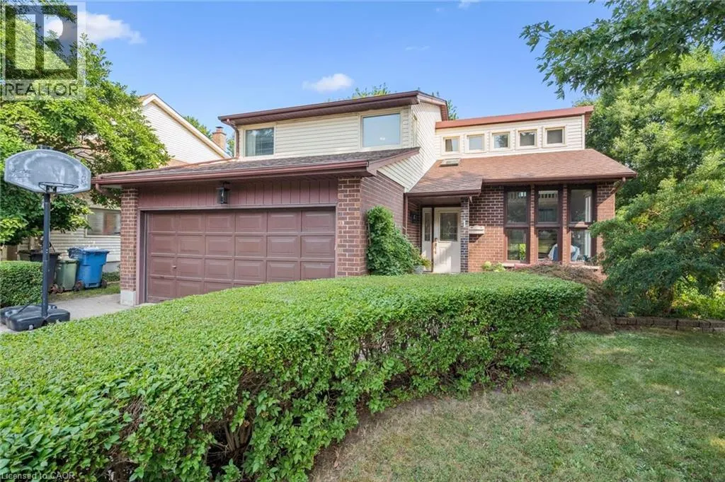 1 THORNHILL Drive