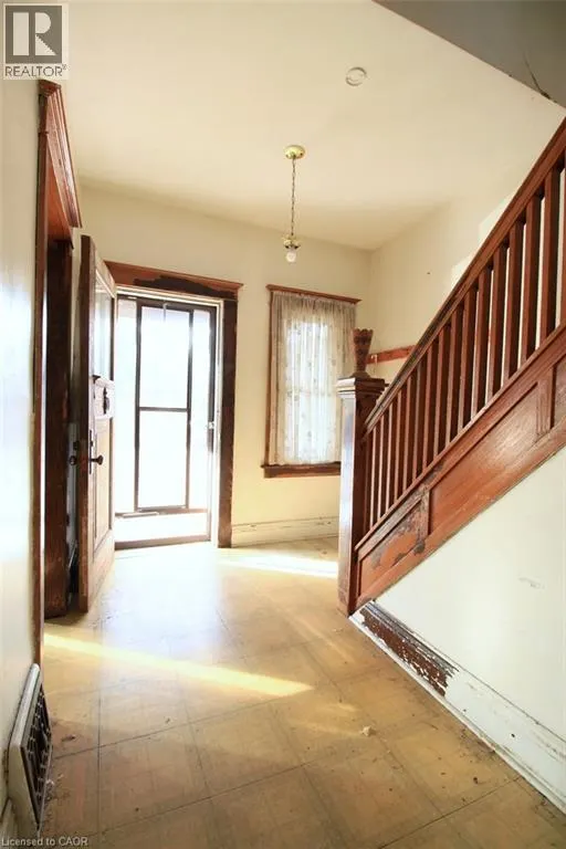 112 KENSINGTON Avenue N