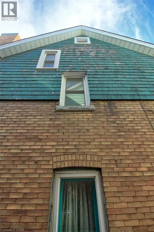 112 KENSINGTON Avenue N