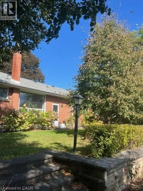 132 HILLCREST Avenue
