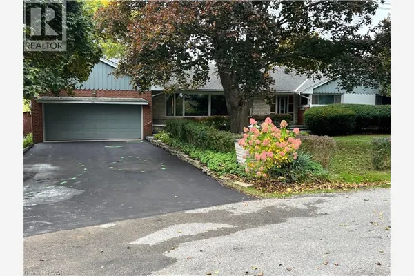 132 HILLCREST Avenue