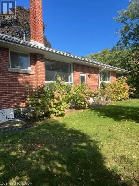 132 HILLCREST Avenue