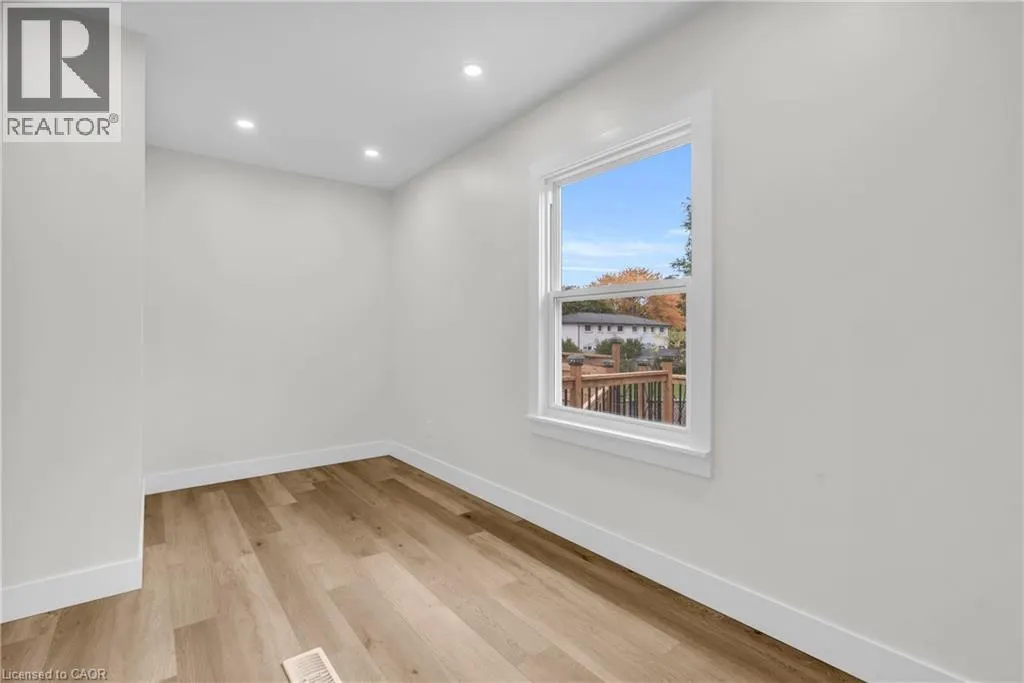 45 NORFOLK Avenue